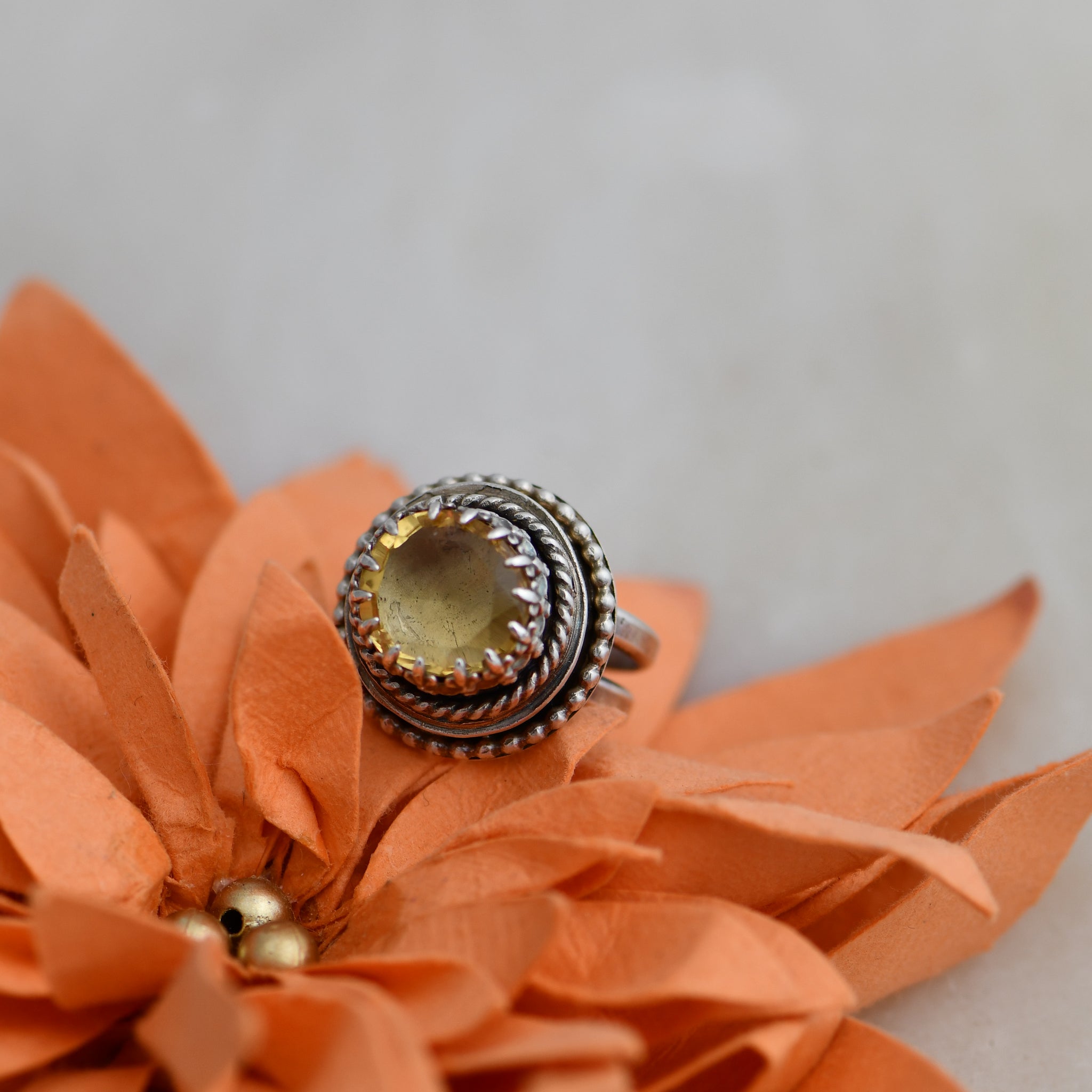 Vintage Syle Lemon Quartz and Sterling Silver Ring